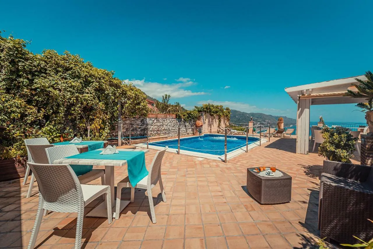 Sirami Apartments contacts